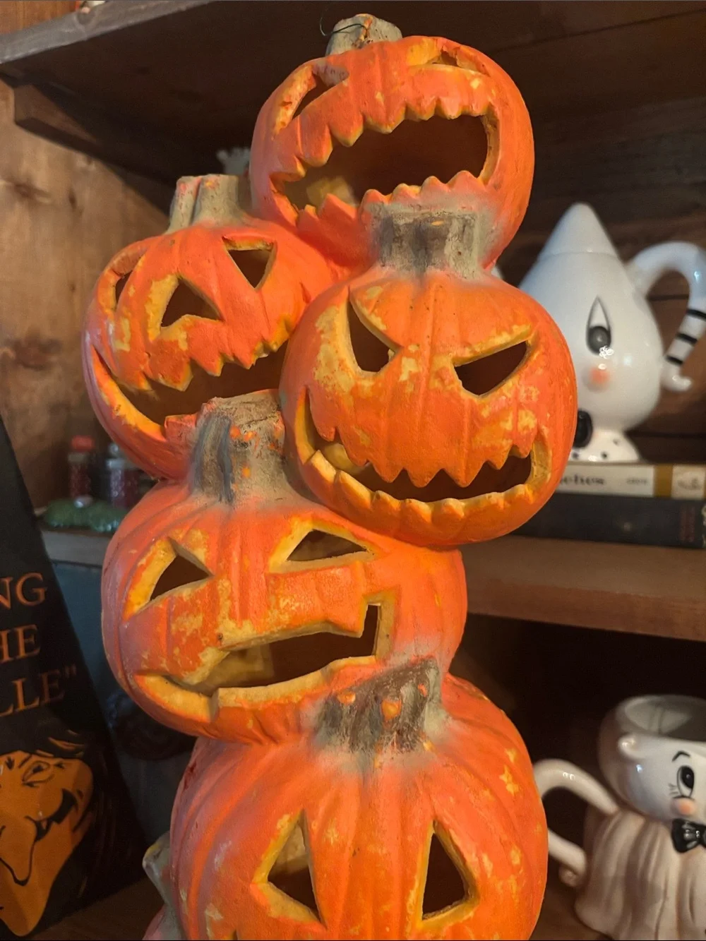 Trendmasters Lighted Foam Blow Mold Stacked Pumpkin Jack O'Lanterns 18”H 1990s